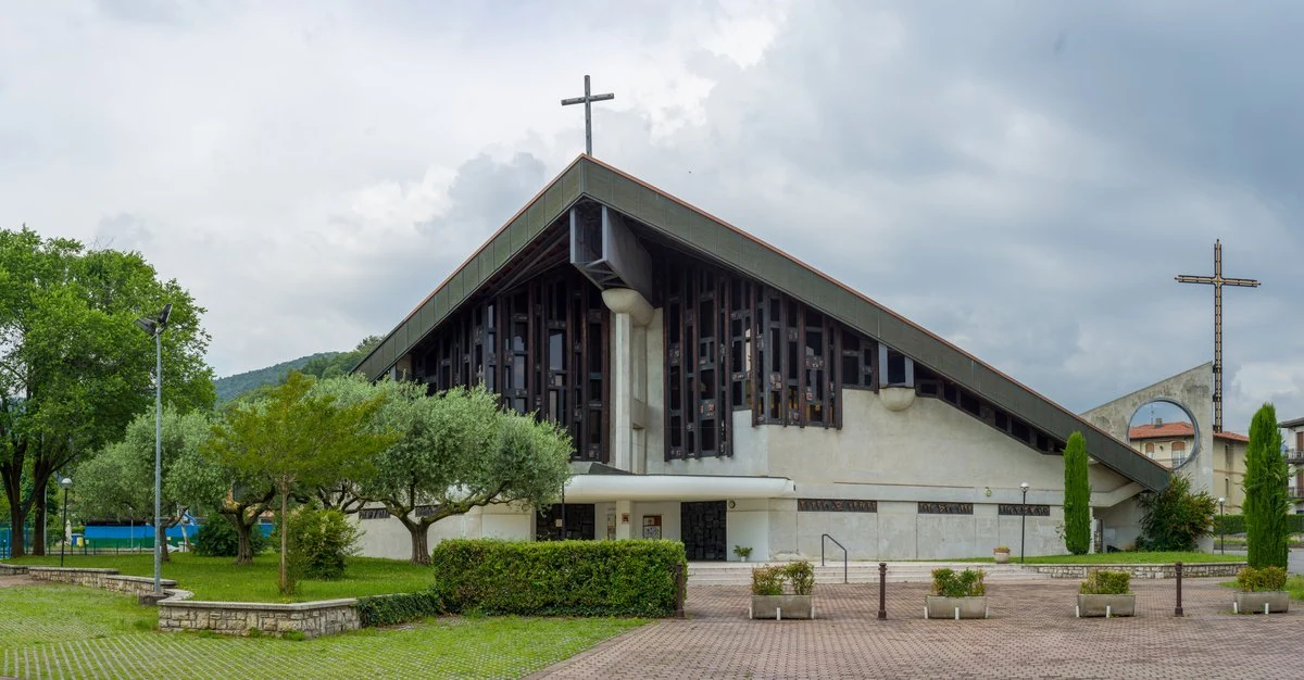 chiesa di Santa Giovanna Antida Thouret, Brescia — Chiese e Santuari Lago di Garda