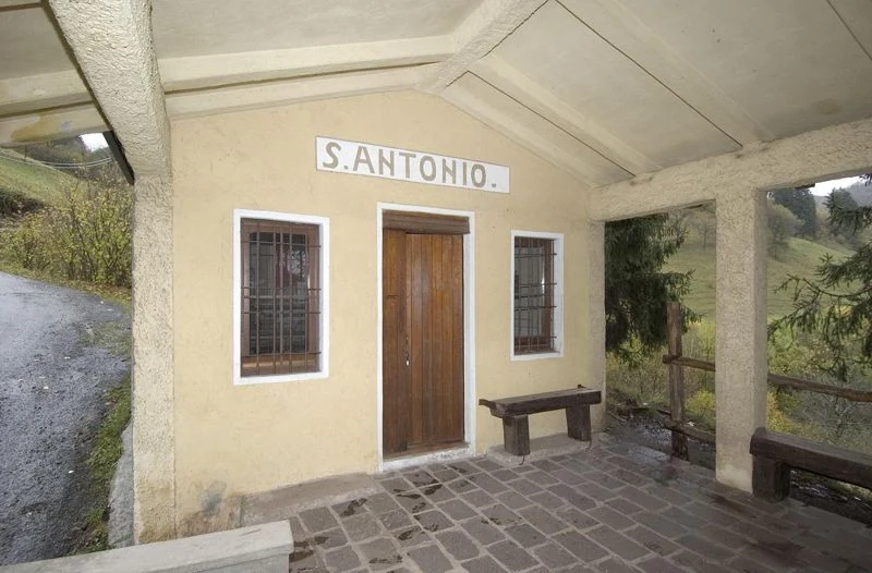 Chiesa di Sant'Antonio da Padova, Marone — Chiese e Santuari Lago di Garda