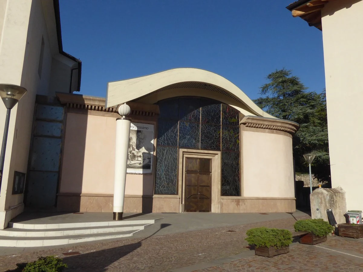 chiesa di Santo Stefano nuova, Trento — Chiese e Santuari Lago di Garda