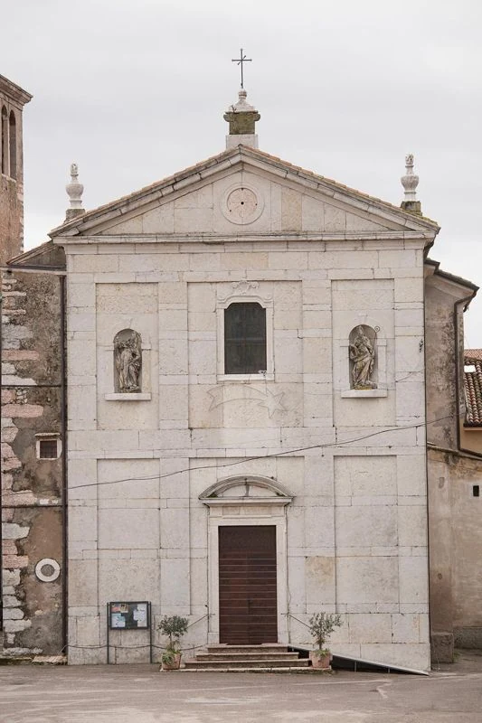 chiesa di Sant'Ulderico, Mezzane di Sotto — Chiese e Santuari Lago di Garda