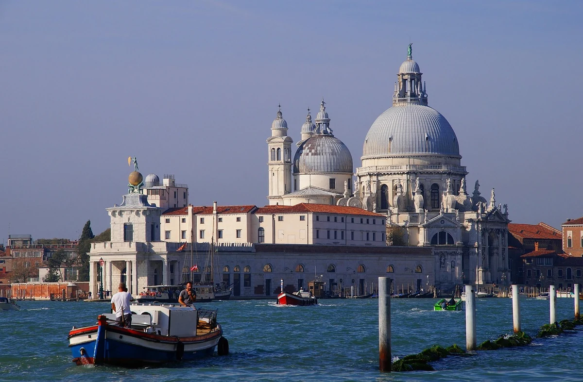 Museo della Citta Santa Giulia — Musei e Monumenti Lago di Garda