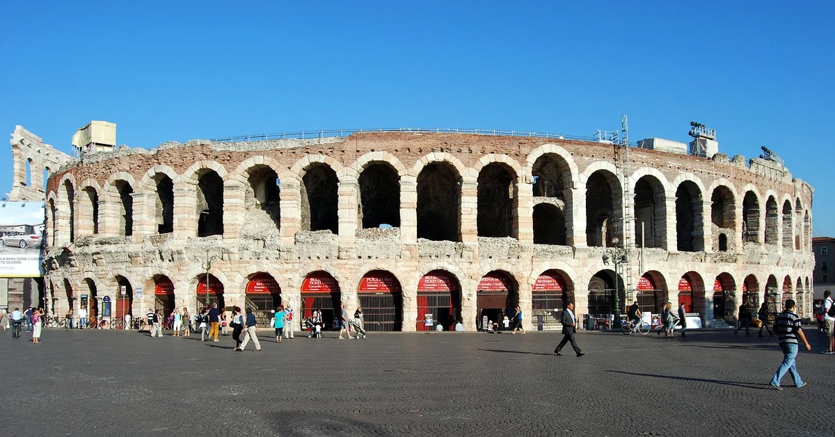 Palazzo Bra, Verona — Castelli e Fortezze Lago di Garda