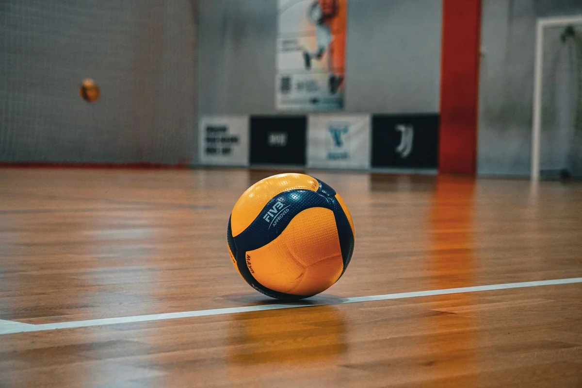 Palestra, Roveré della Luna — Sport e Attività Lago di Garda