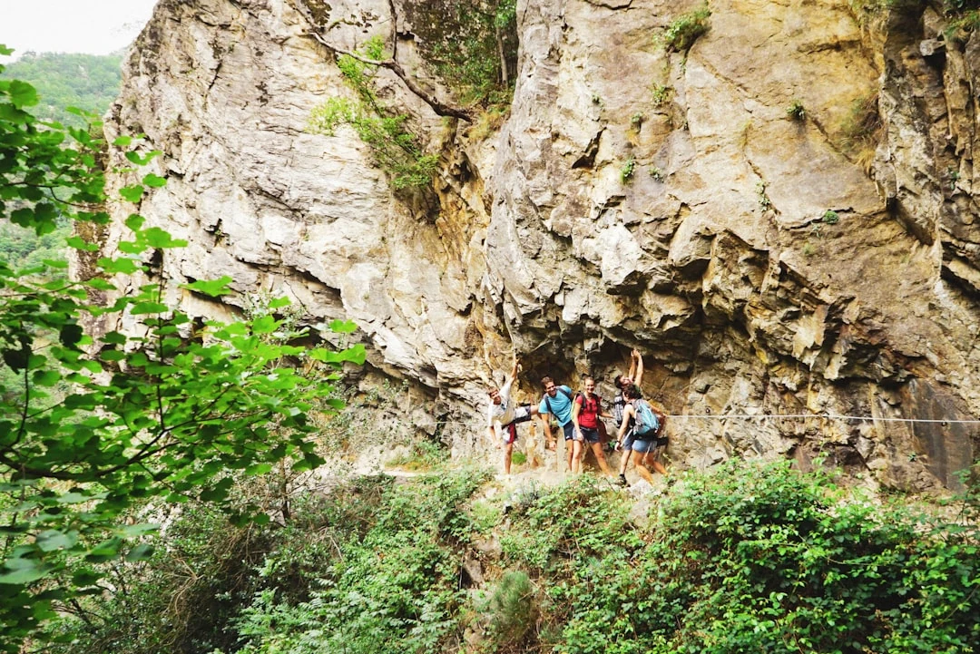 Parco dell'Arrampicata Val Lomasone - Settore Roccia dei Folletti, Comano Terme — Sport e Attività Lago di Garda