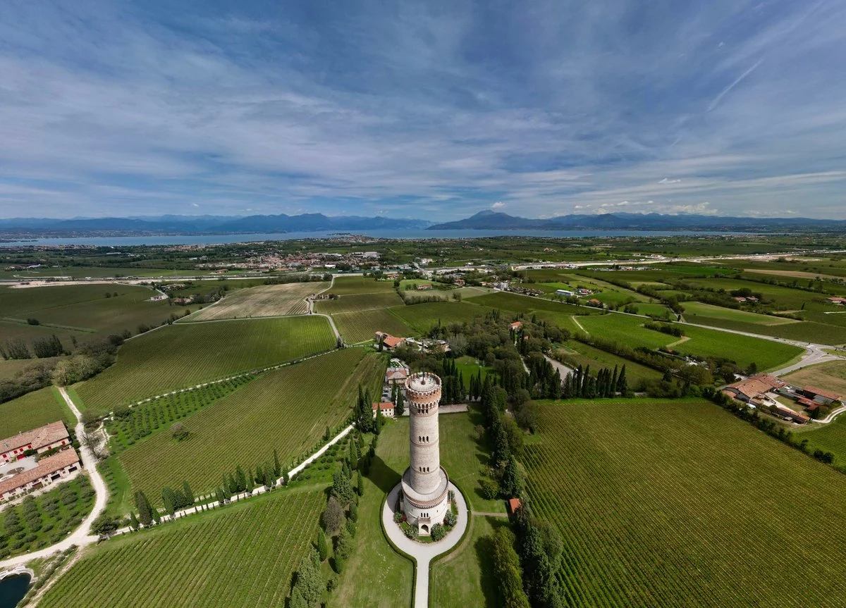 Perla del Garda — Cantine e Vino Lago di Garda