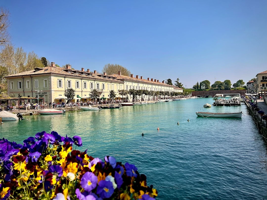 Piscine Peschiera, Peschiera del Garda — Sport e Attività Lago di Garda