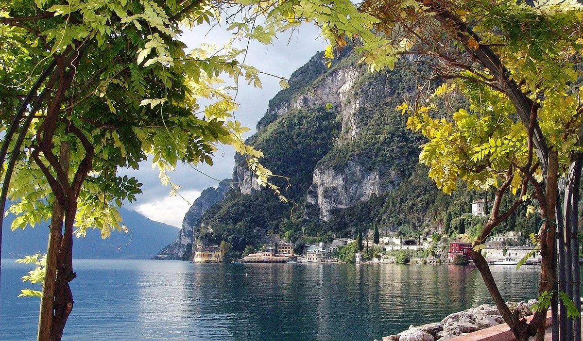 Porto Vecchio Riva — Punti Panoramici Lago di Garda