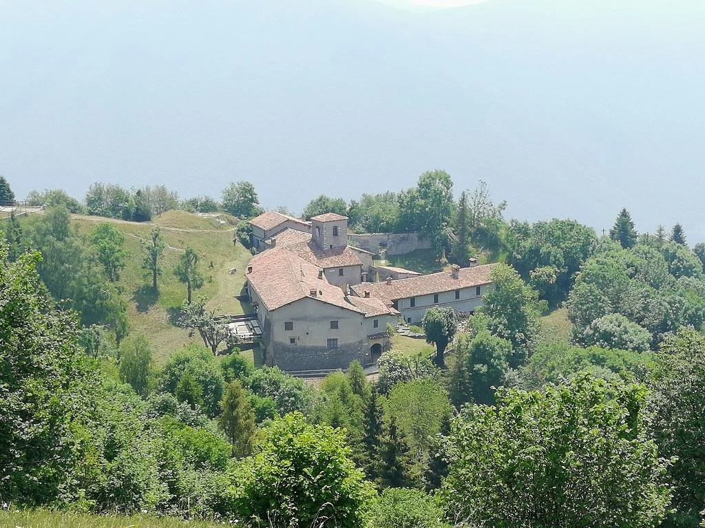 santuario di Santa Maria in Conche, Nave — Chiese e Santuari Lago di Garda