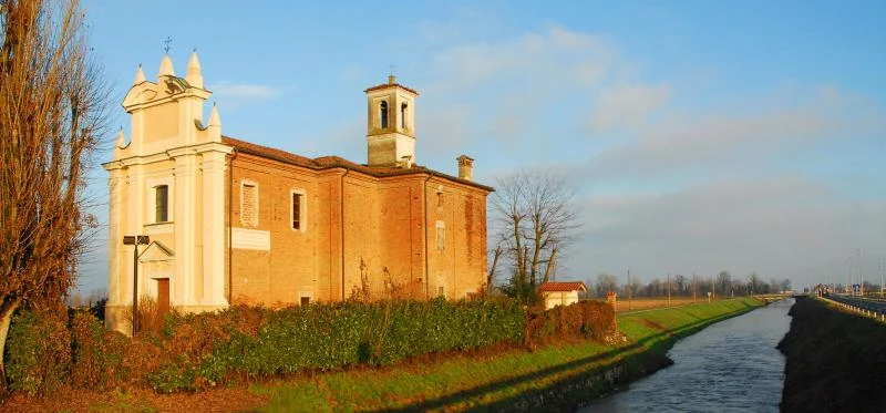 santuario di Santa Maria Madre della Parola Divina, Derovere — Chiese e Santuari Lago di Garda