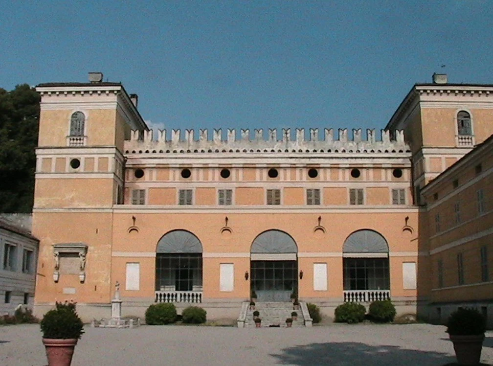 villa Sommi Picenardi, Torre de’ Picenardi — Castelli e Fortezze Lago di Garda