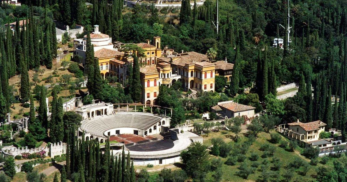 Vittoriale degli Italiani, Gardone Riviera — Musei e Monumenti Lago di Garda