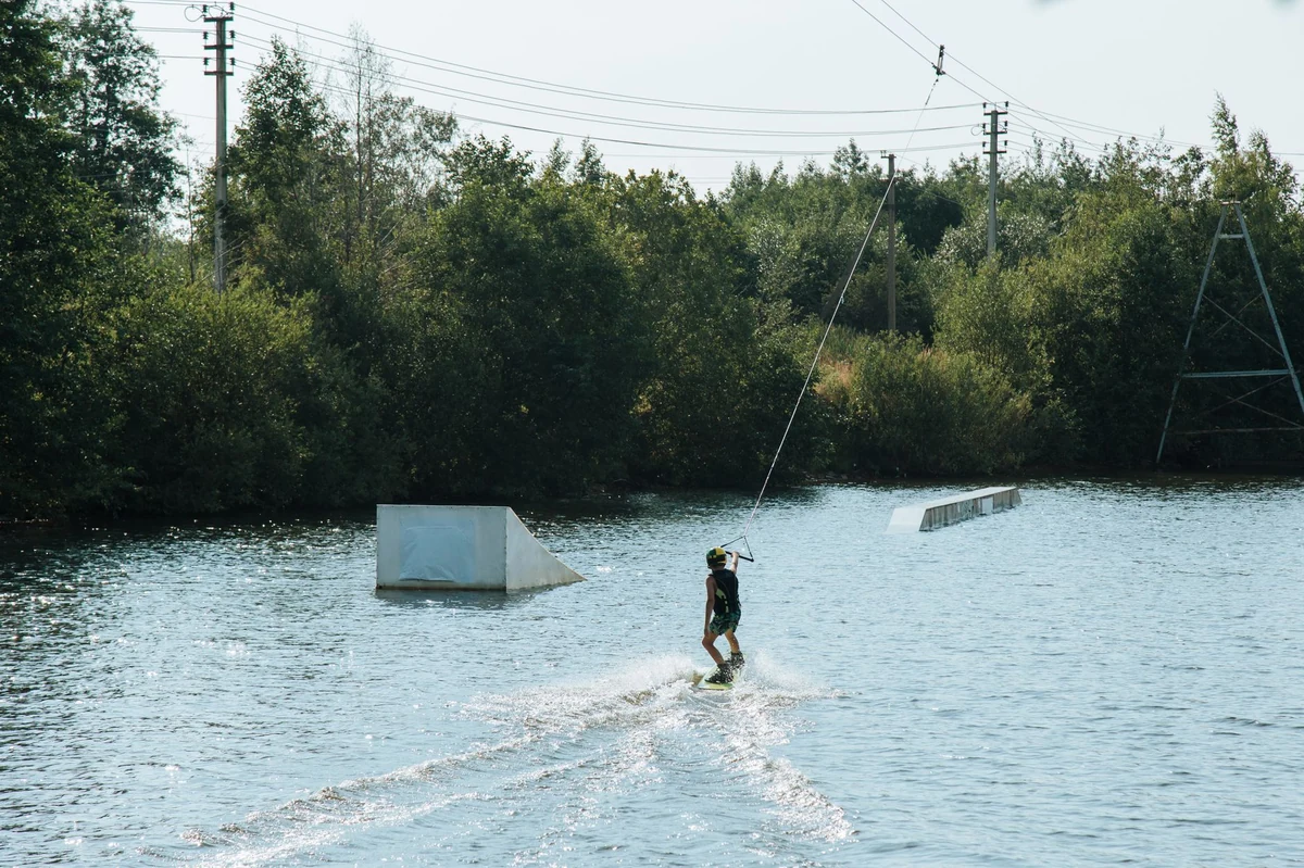 Wakeboard Cable Padenghe — Sport e Attività Lago di Garda