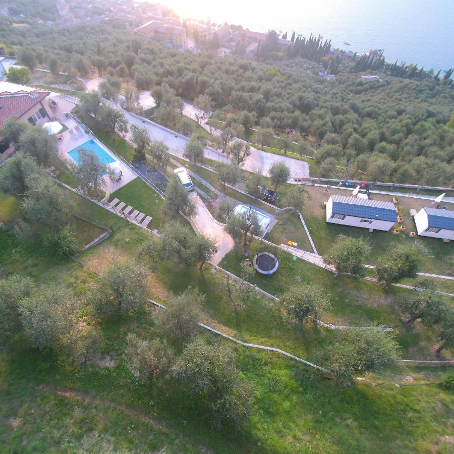 Agricampeggio Relax Maxicaravan - hotels in Castelletto di Brenzone Lake Garda