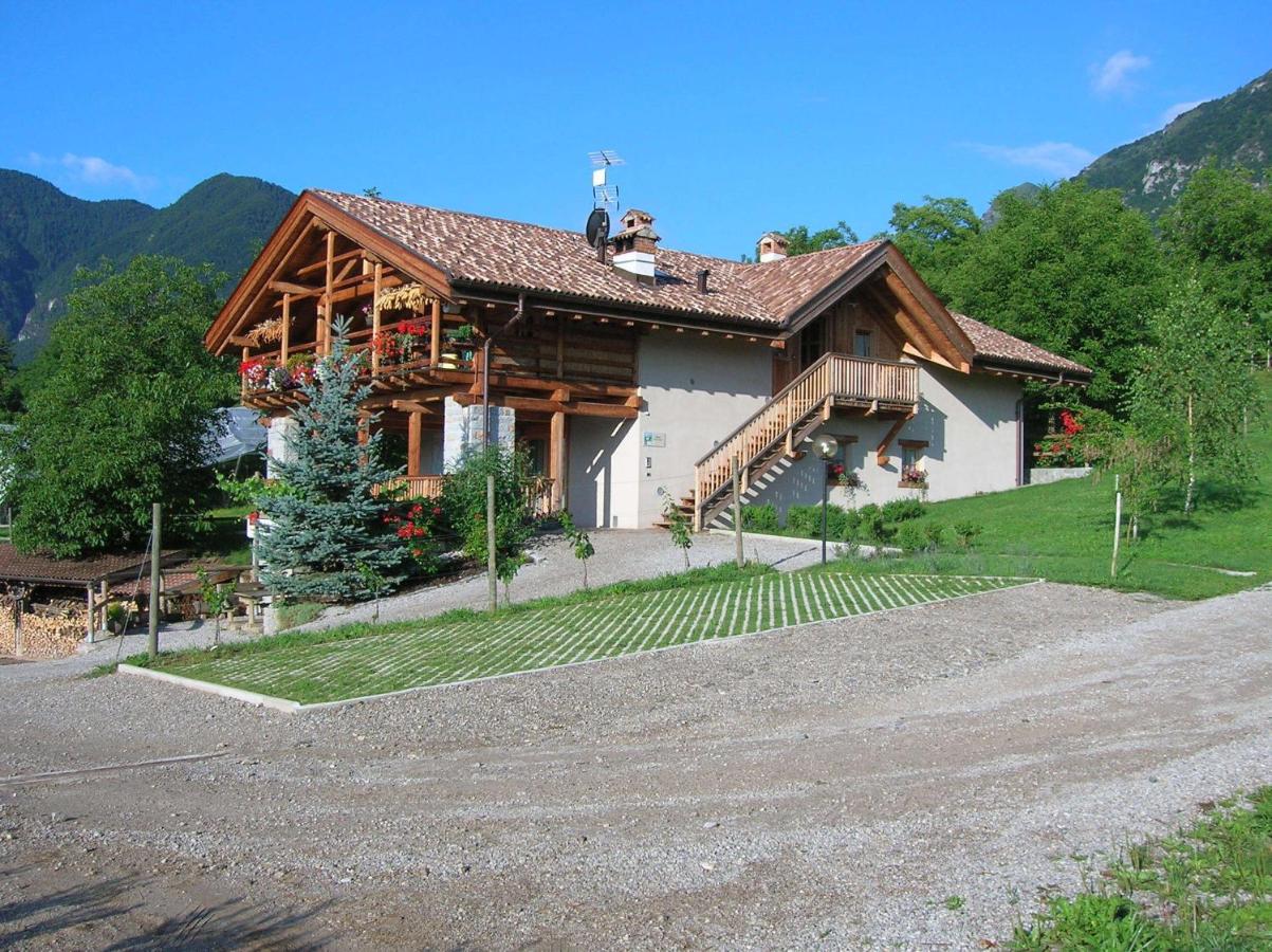 Agritur Maso Pra' Cavai B&B - hotels in Fiave Lake Garda