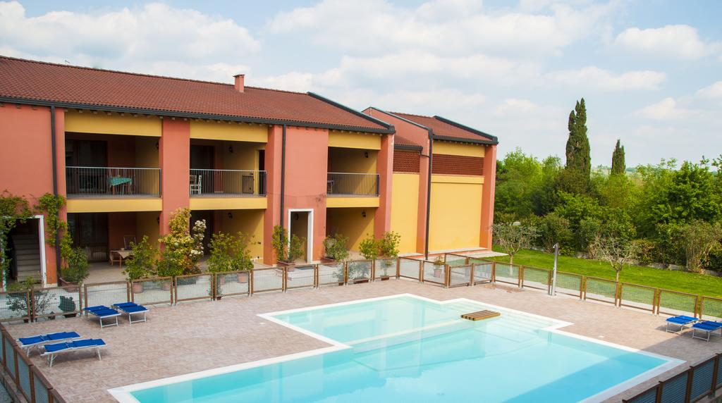 Agriturismo Ai Tre Fienili - farm holidays in Ponti sul Mincio Lake Garda