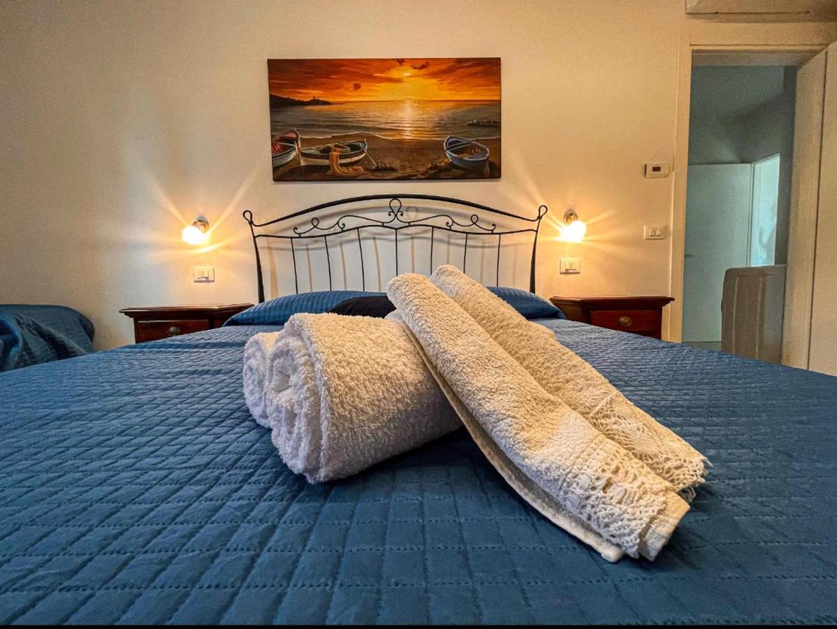 AGRITURISMO LE GHIRLANDE - hotels in Valeggio sul Mincio Lake Garda