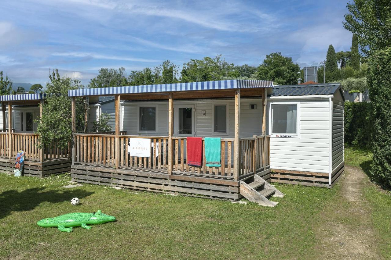 Albatross Mobile Homes on Camping Cisano & San Vito S. p. A. - hotels in Bardolino Lake Garda