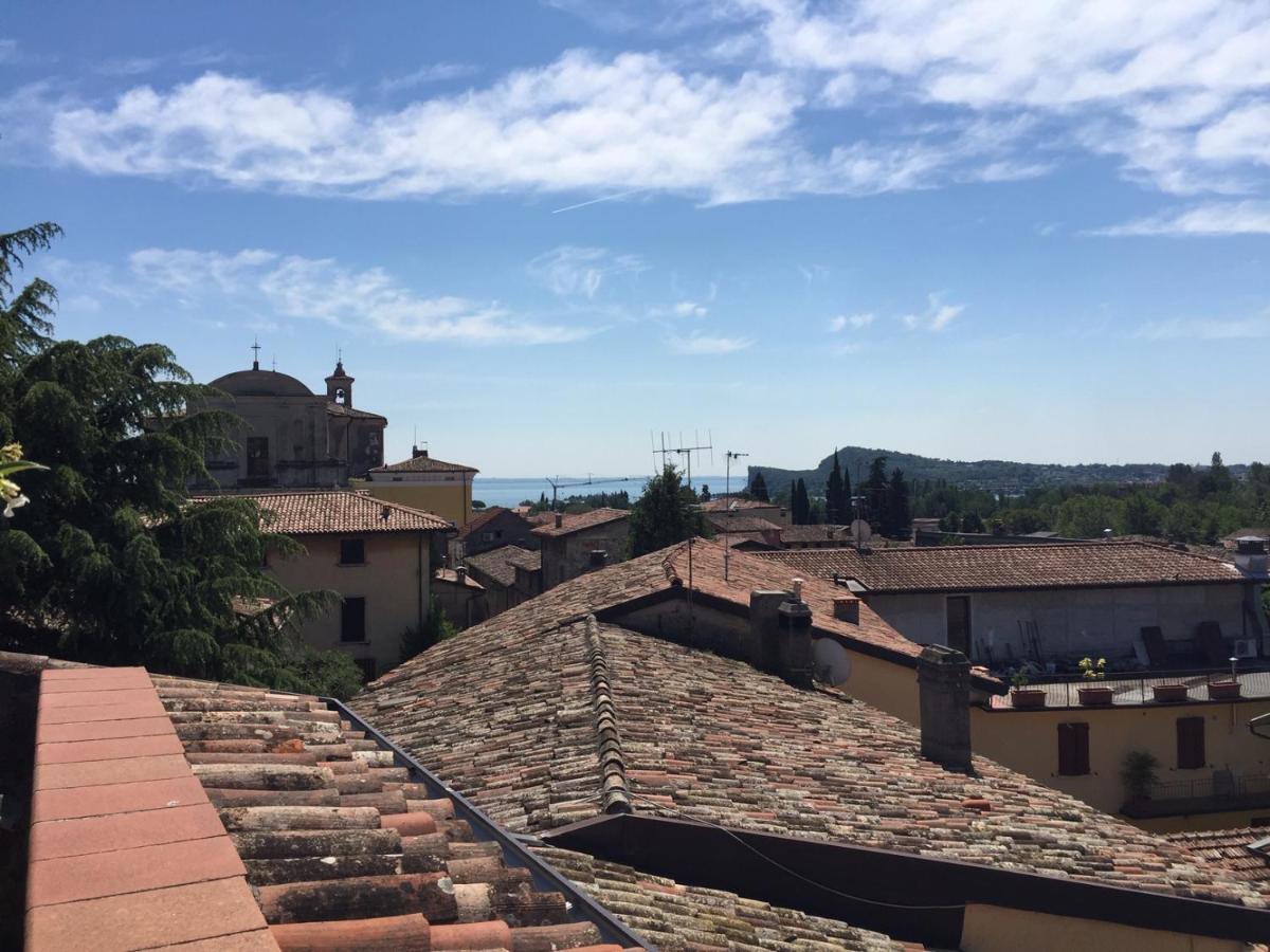 Alboino Apartments - hotels in San Felice del Benaco Lake Garda