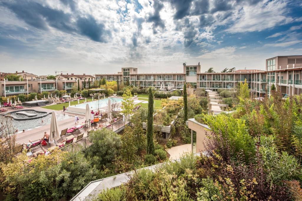 Aqualux Hotel Spa Suite & Terme - 4 star accommodation in Bardolino Lake Garda