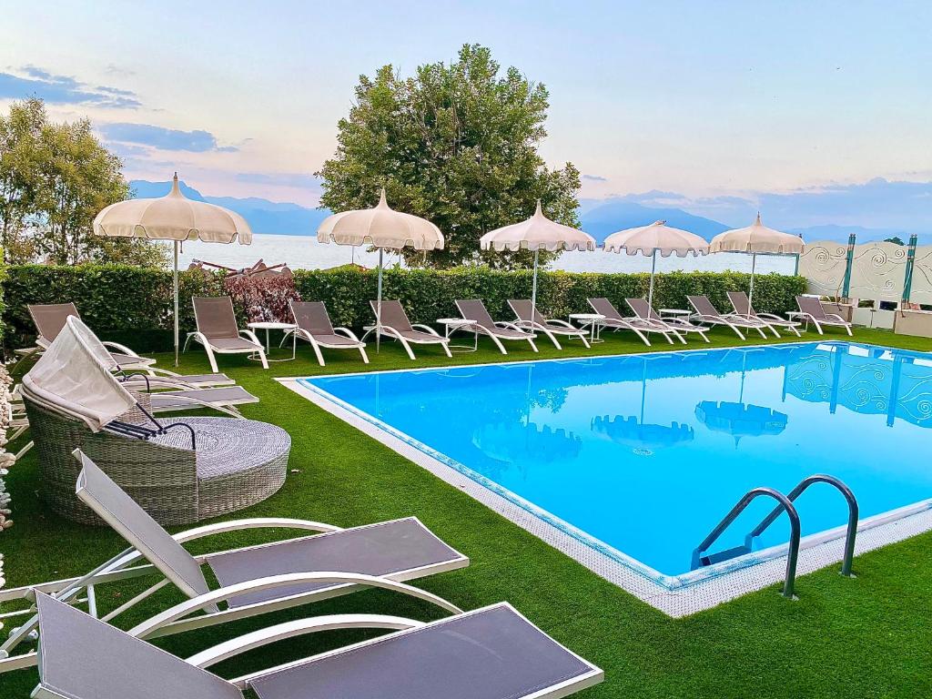 Hotel Aquila D'Oro Desenzano - 4 star hotels in Desenzano del Garda Lake Garda
