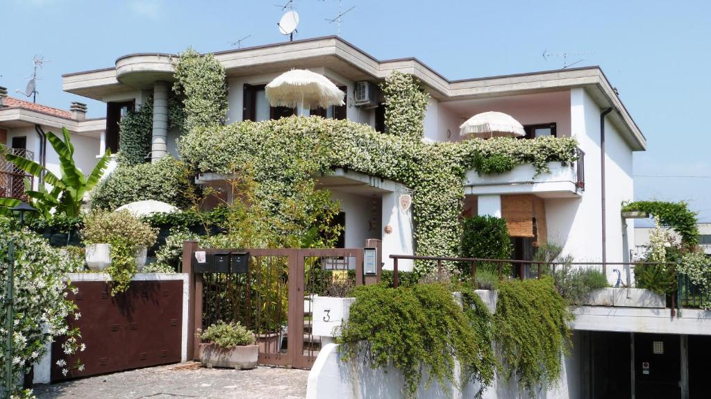 B&B Nautilus - bed and breakfast in Puegnago sul Garda Lake Garda