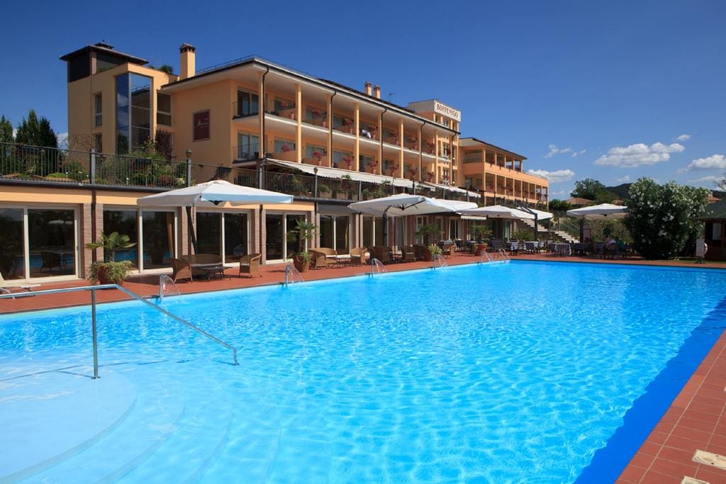 Hotel Boffenigo - The Golden Hour - 4 star hotel in Costermano Lake Garda