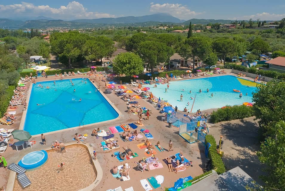 Camping Cisano - 4 star campground in Bardolino Lake Garda