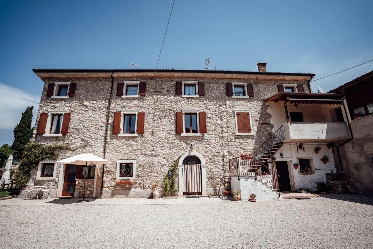 Corte Isabel - hotels in Costermano sul Garda Lake Garda