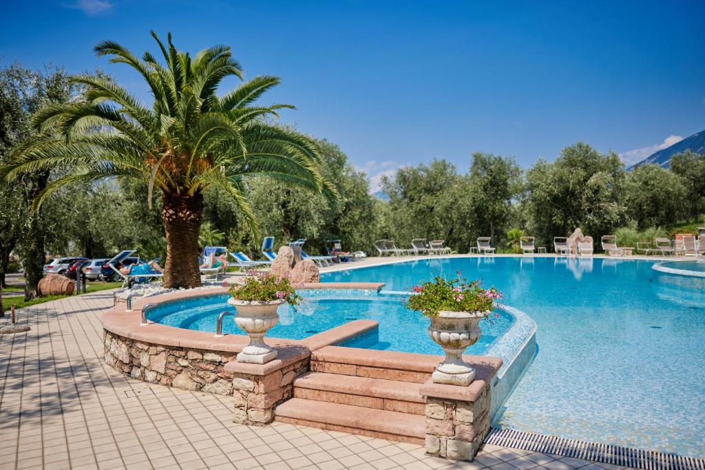 Hotel San Carlo - 3 star accommodation in Malcesine Lake Garda
