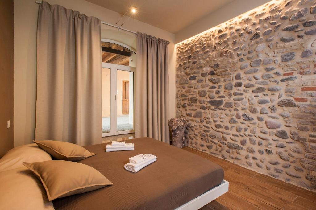 La Bellavita Del Garda Luxury Apartments - accommodation in San Felice del Benaco Lake Garda