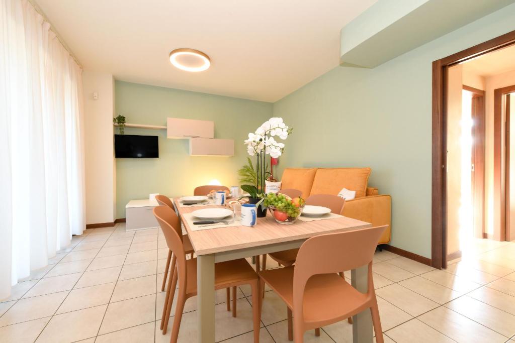 My Peschiera Holiday Apartment- Quadrivium 4 - holiday apartments in Castelnuovo del Garda Lake Garda