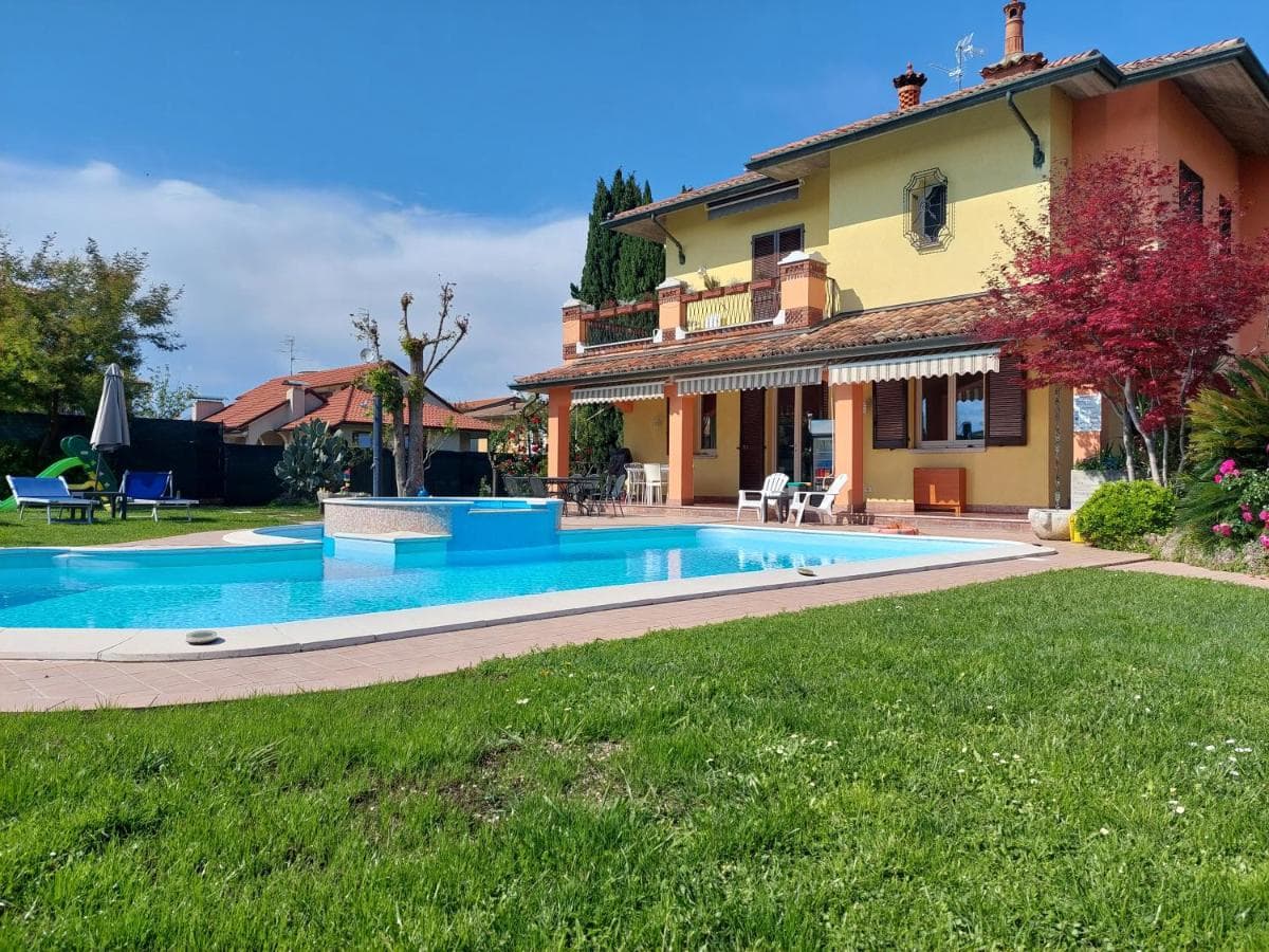 Villa Giulia - bedandbreakfast in Desenzano del Garda Lake Garda