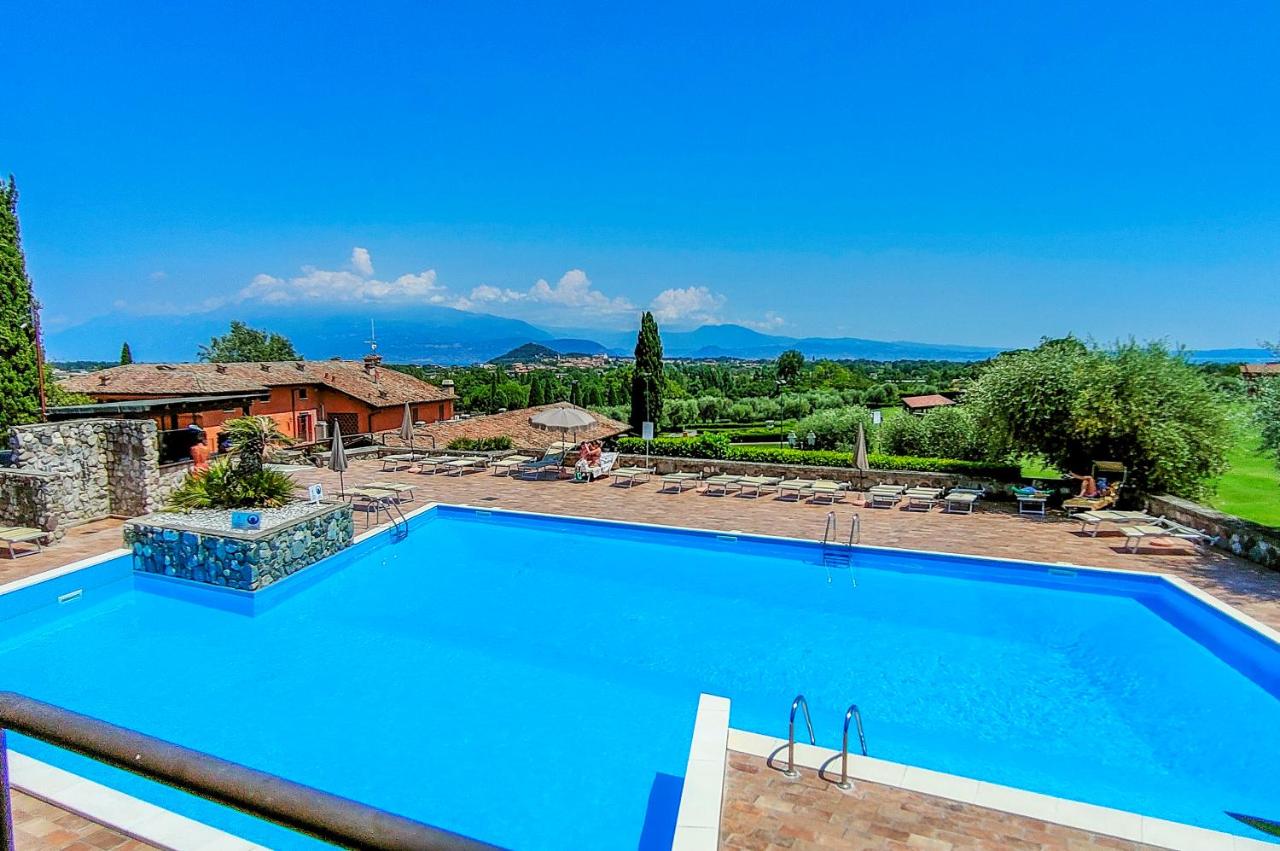 Villetta Golf Holidays - hotels in Soiano del Lago Lake Garda